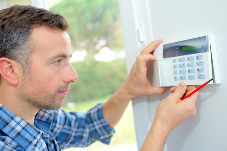 Comment sécuriser sa maison en bois